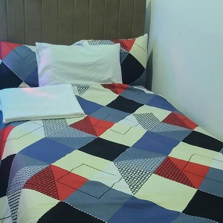 אבו דאבי Home Away Apartment מראה חיצוני תמונה